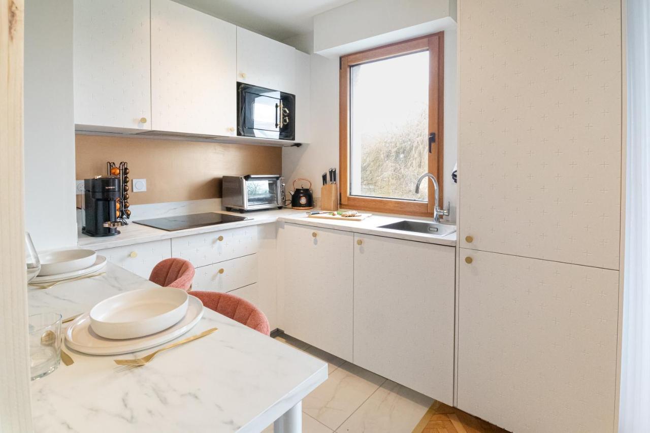 The Green Home - Quiet And Fully Equipped High-End Studio With Parking Courcouronnes Exteriör bild